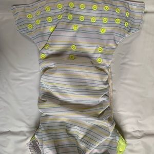 BumGenius Elemental 3 (organic) “Mirror Stripe” diaper in GUC